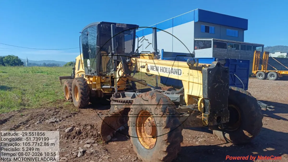 LOTE 003 - Motoniveladora/Patrola M.A./NEW HOLLAND, 2012/2012