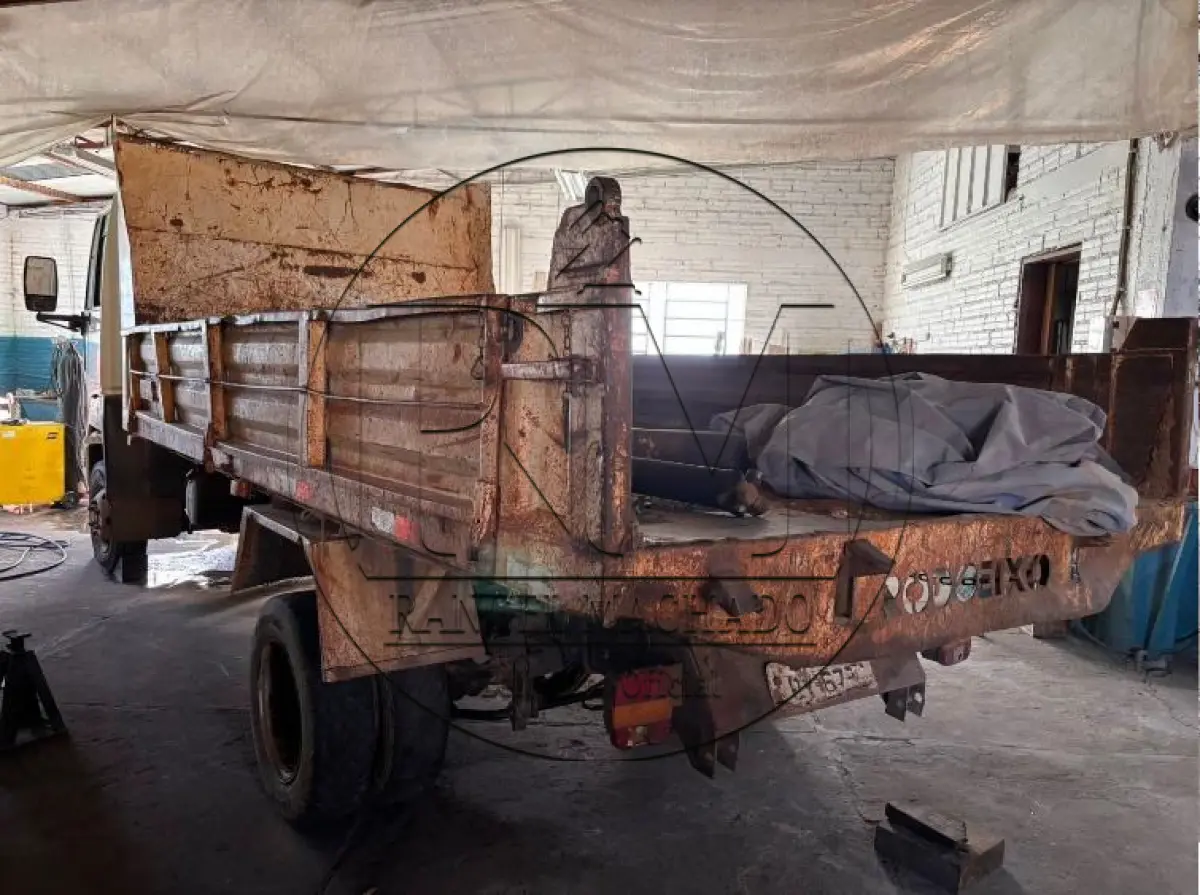 LOTE 003 - Caminhão FORD/CARGO 815 E, 2009/2009