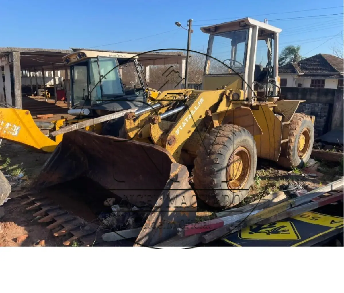 LOTE 010