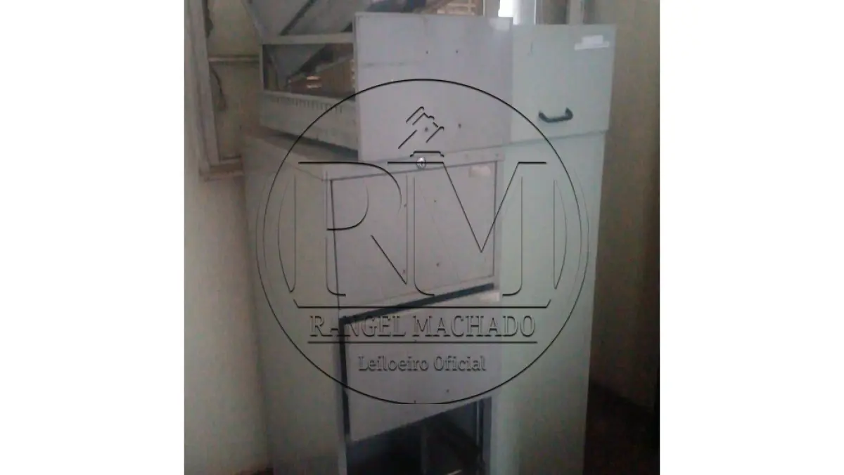 LOTE 005 - Sucatas metálicas diversas