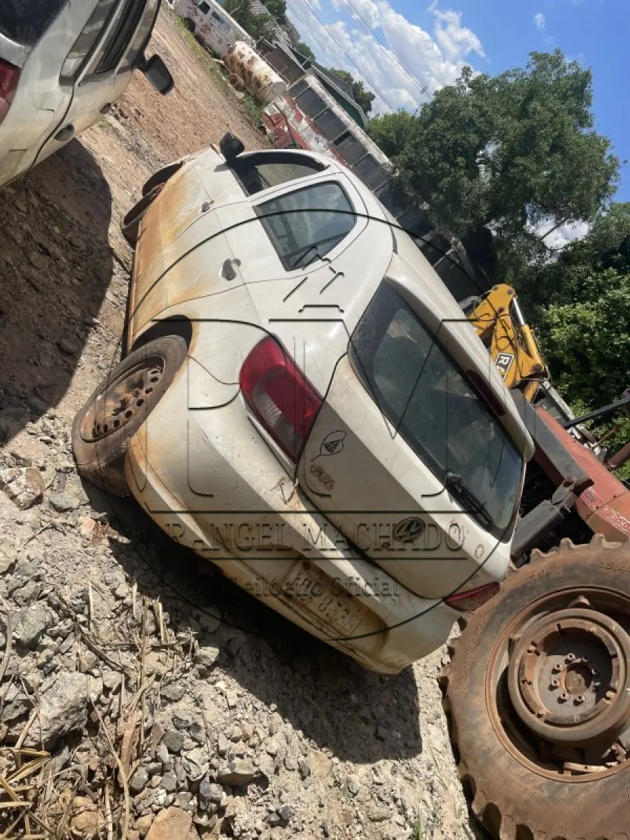 LOTE 012 - VW/GOL 1.0, ano/modelo: 2010/2011