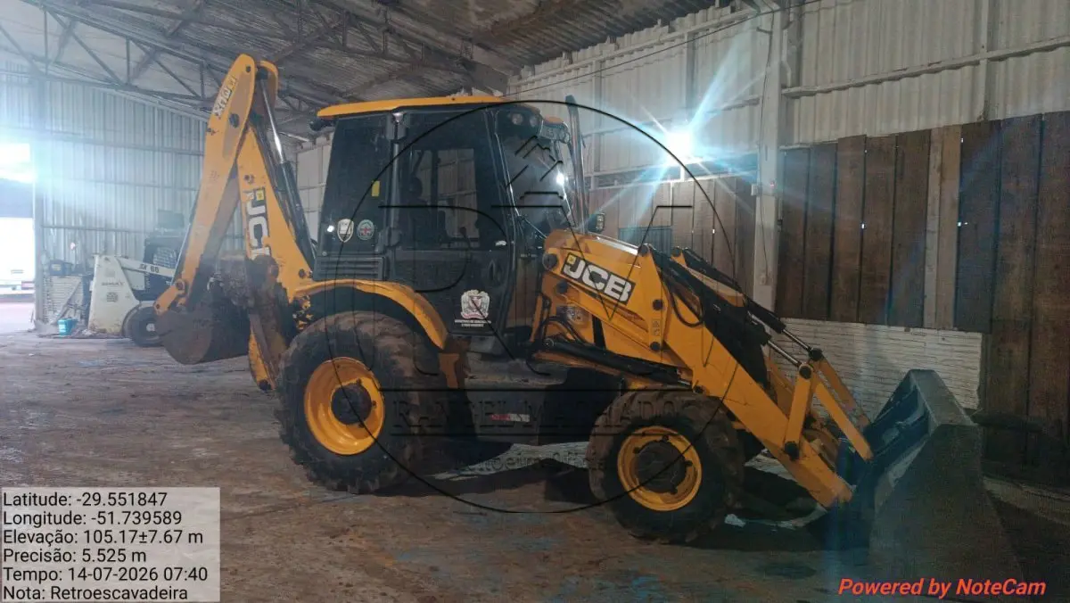LOTE 004 - Retroescavadeira MR/JCB 3CX 2WS4WD, 2022/2022