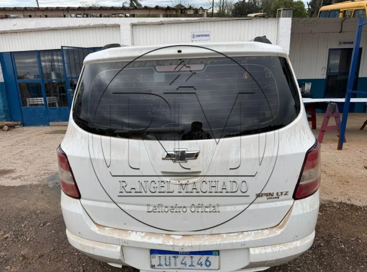 LOTE 018 - CHEV/SPIN 1.8L MT LTZ, manual, 2013/2014, FLEX.